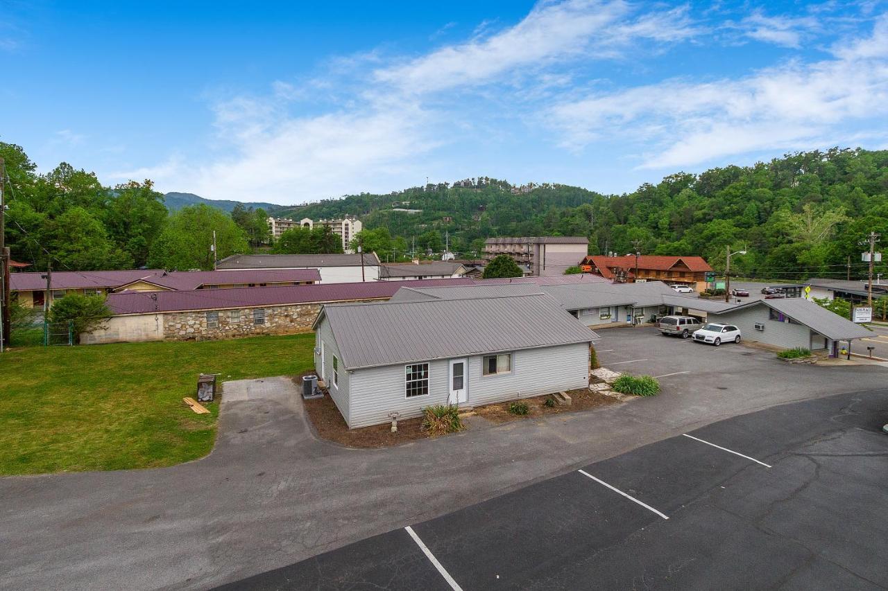 Gatlinburg Mountain Inn Экстерьер фото